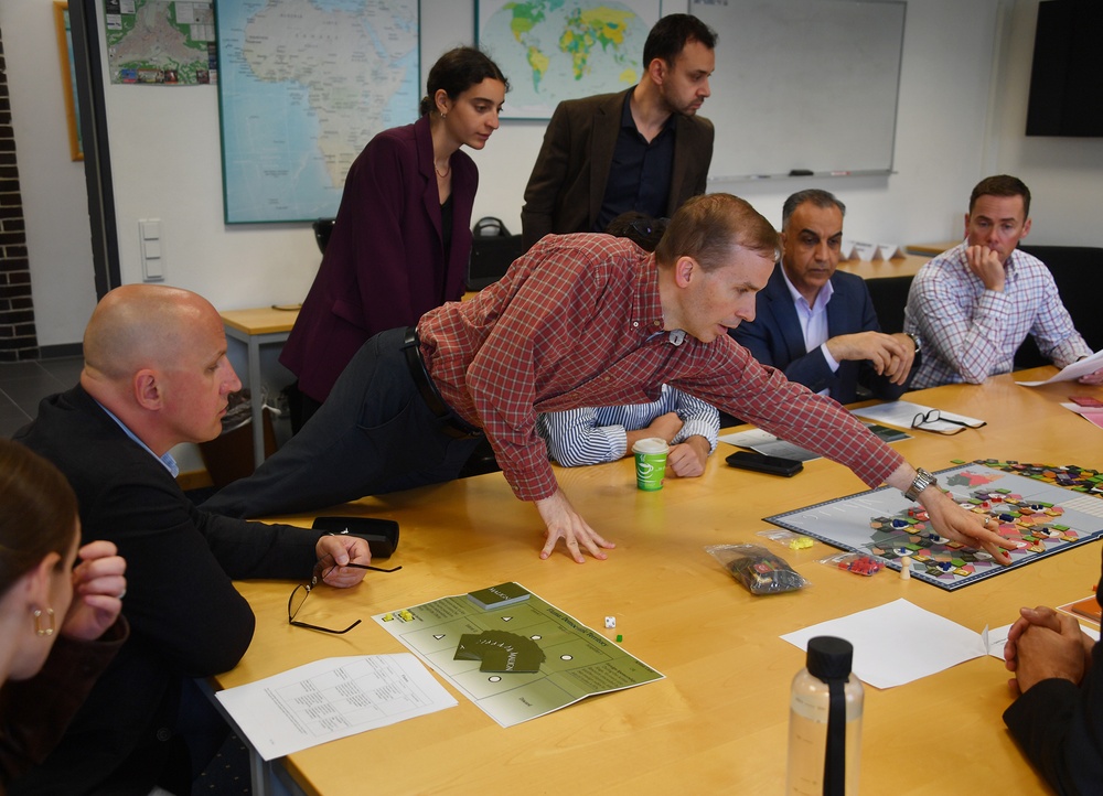 Wargaming Meets Strategy at Seminar on Irregular Warfare