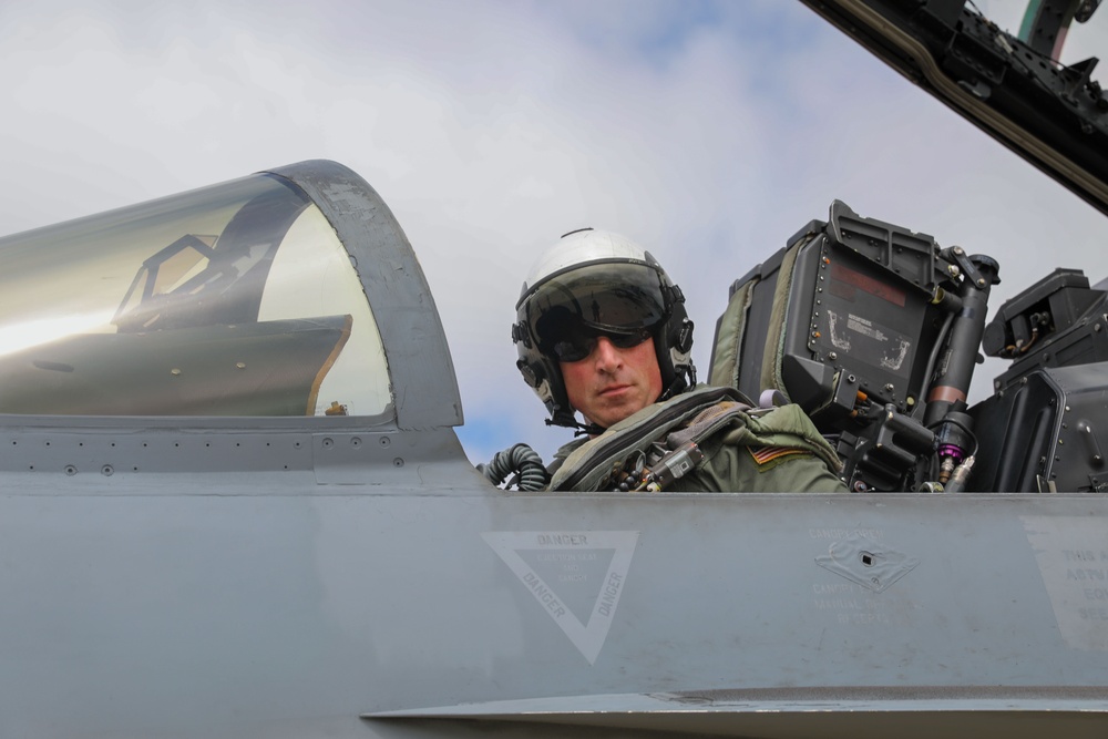 VFA-32 Conducts Flight Operations