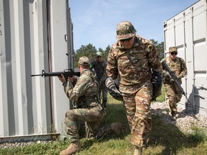 AFN Radio News: 31 MDG hosts demo for Italian Community