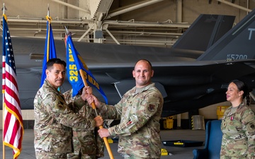 325th MXS Change of Command