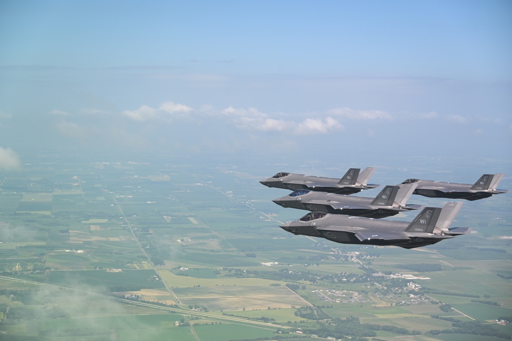 F-35s in the Sky