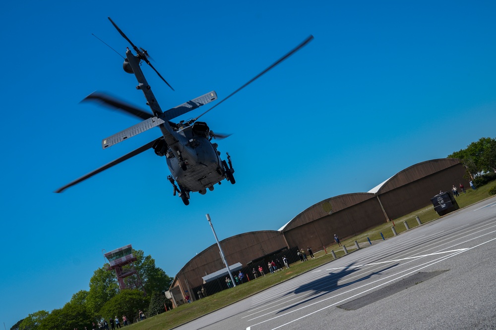 HH-60G Pave Hawk arrives at Robins AFB