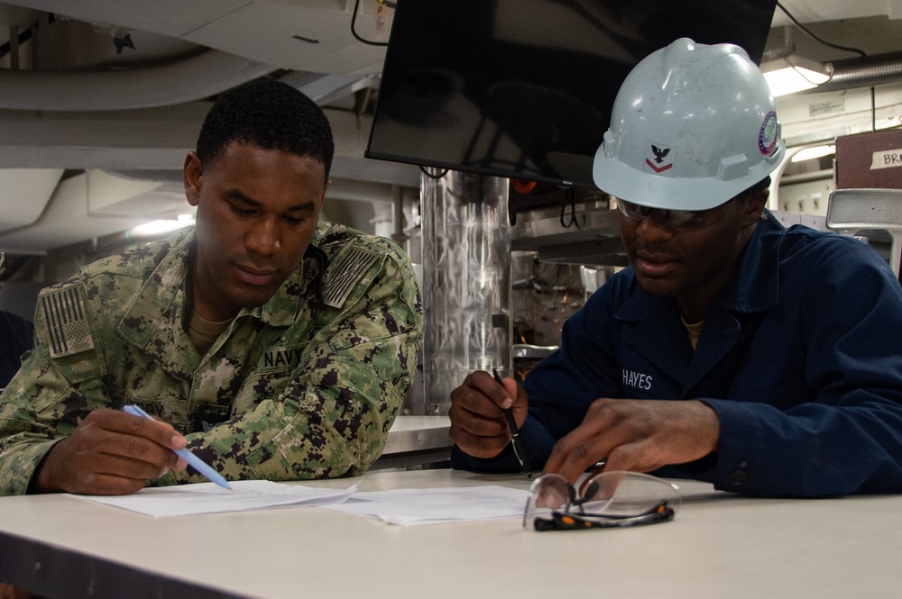 Ronald Reagan Sailors Take TCCC Exam