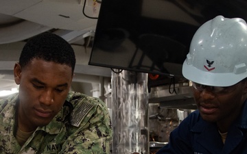 Ronald Reagan Sailors Take TCCC Exam