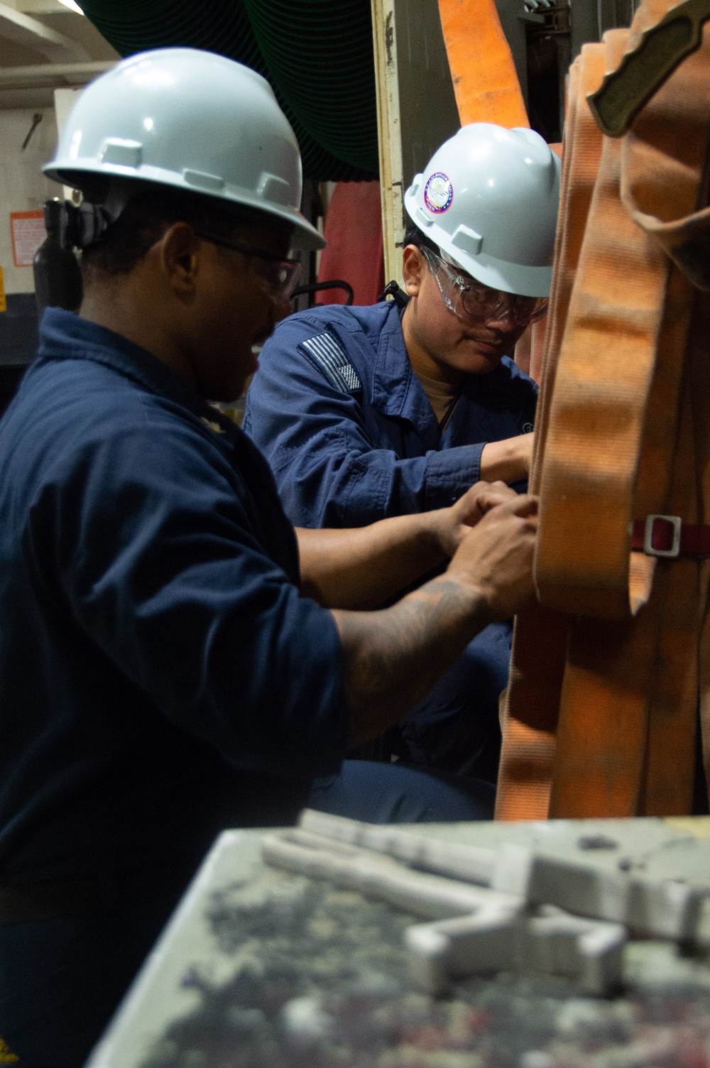USS Ronald Reagan (CVN 76) Sailors Perform Maintenance