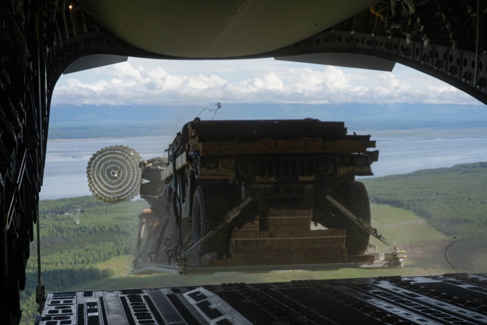 Alaska Air National Guard, Total Force Partners train together and deliver for the Army