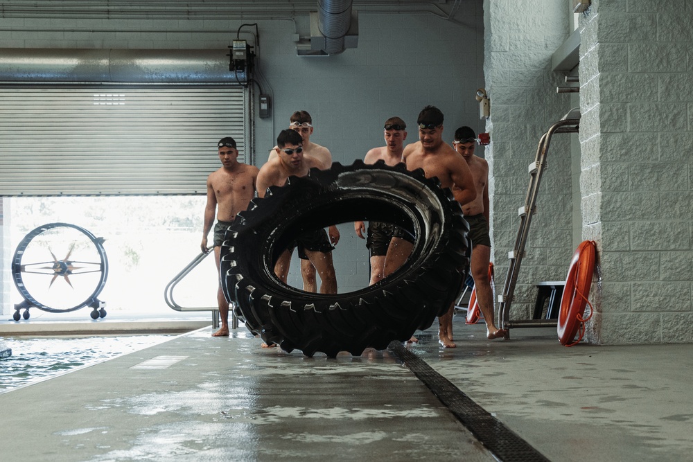 SPMAGTF-ACM Conducts Advanced Water Survival Training