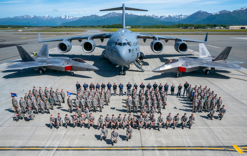Alaska Civil Air Patrol cadets tour JBER