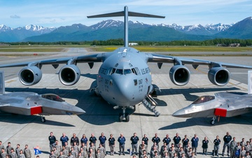 Alaska Civil Air Patrol cadets tour JBER
