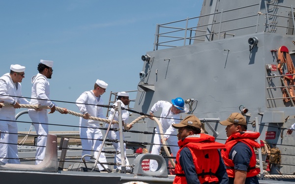 USS Bainbridge (DDG 96) Departs Naval Station Norfolk