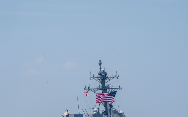 USS Bainbridge (DDG 96) Departs Naval Station Norfolk