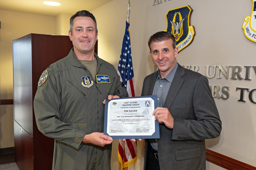 340th FTG welcomes new honorary commanders