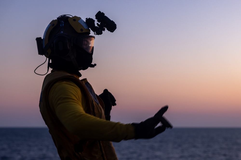 22nd MEU (SOC) | Evening Flight Operations During COMPTUEX