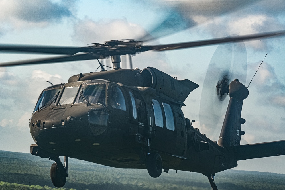 SECARMY Visits Fort Stewart