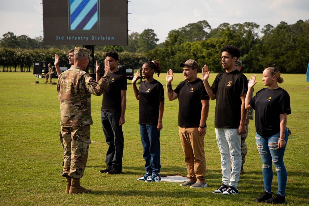 3rd Infantry Division Salute to Summer - Twilight Tattoo