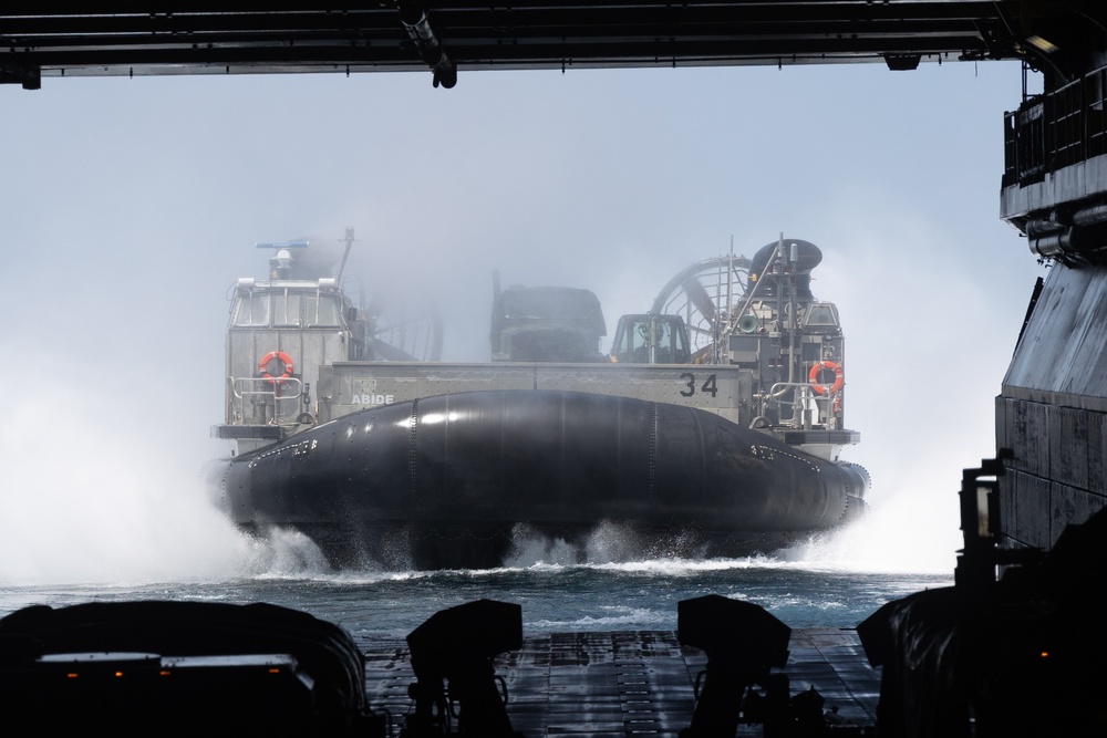 22nd MEU(SOC) | LCACs aboard USS Iwo Jima