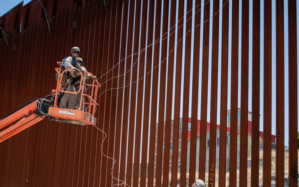 U.S. Marines reinforce southern border barrier at Tecate