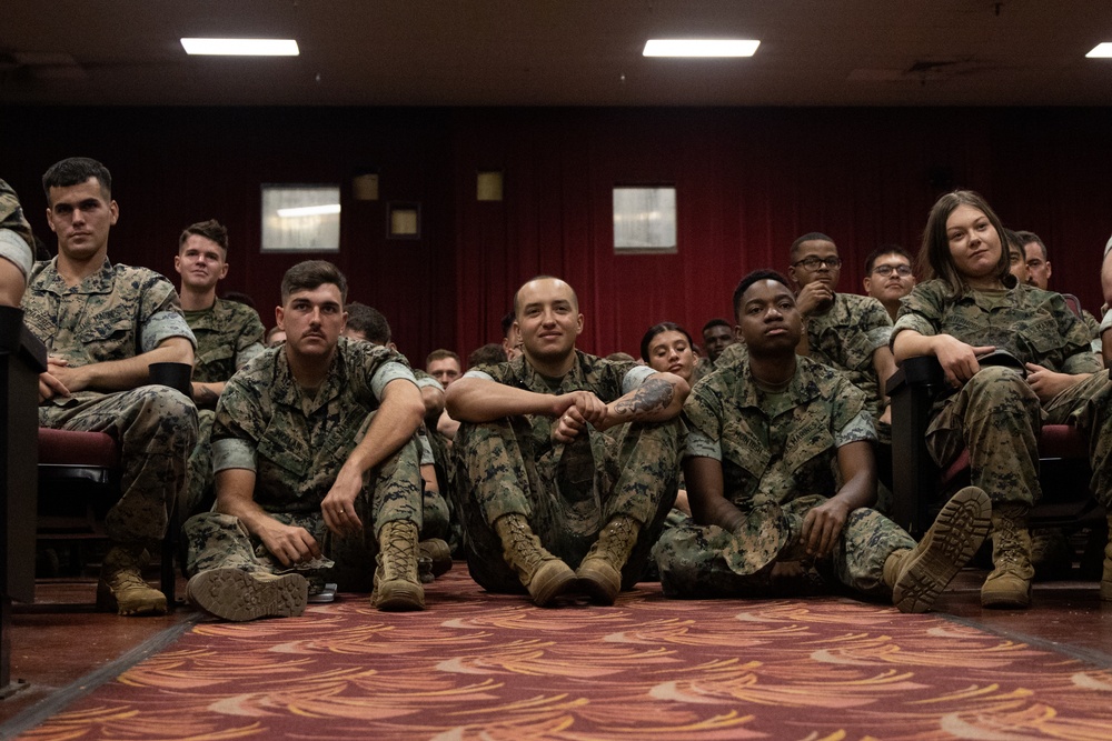 20th Sergeant Major of the Marine Corps Sgt. Maj. Carlos A. Ruiz Visits MCBH