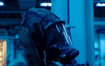 31st Marine Expeditionary Unit Conducts Chemical Response Element Exercise aboard USS America (LHA 6)