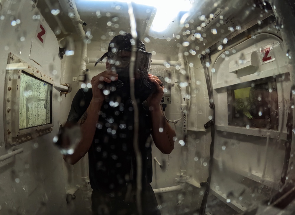 31st Marine Expeditionary Unit Conducts Chemical Response Element Exercise aboard USS America (LHA 6)