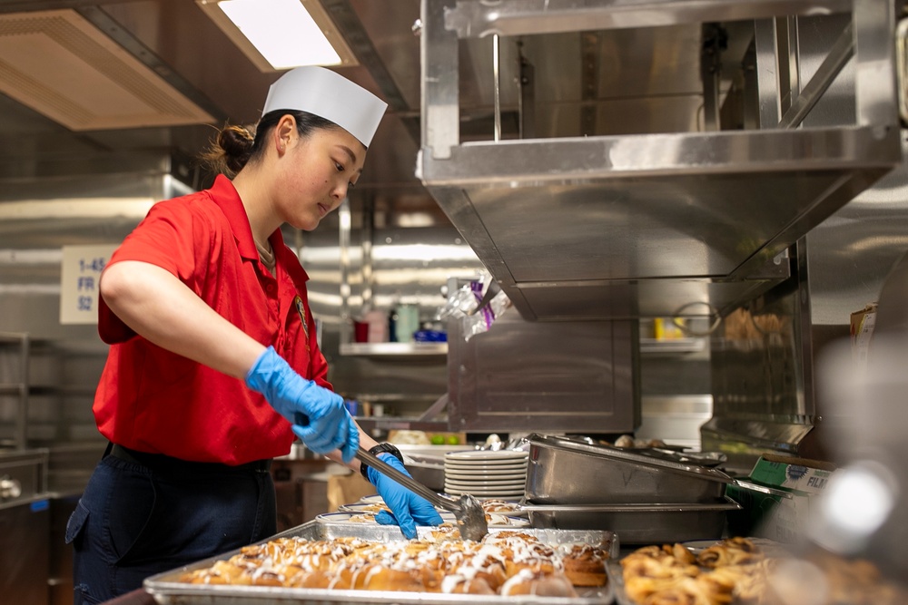 USS Tripoli’s Culinary Specialists Serve Brunch