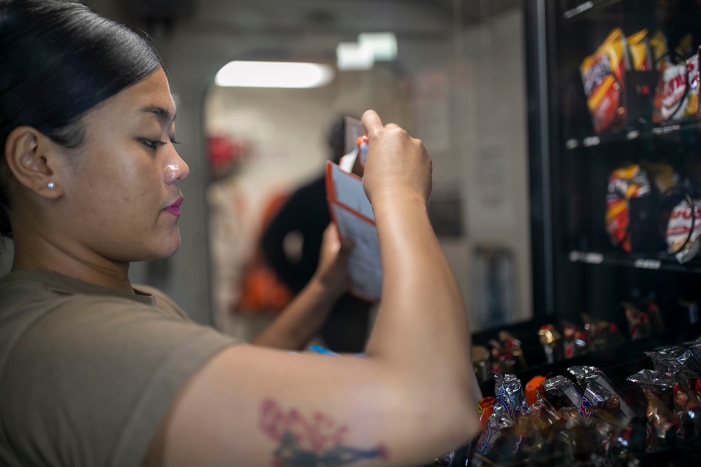 USS Tripoli’s Retail Specialist Stock Vending Machines