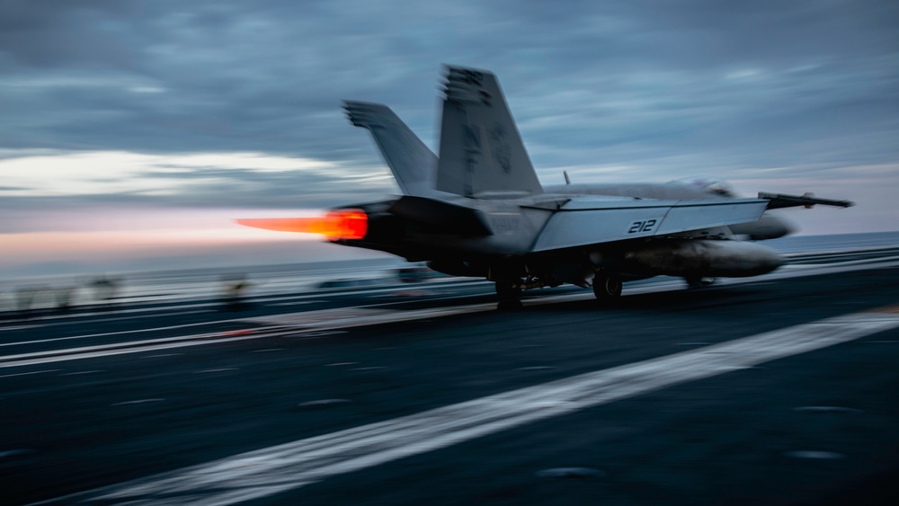 George Washington Conducts Flight Operations