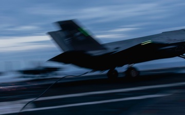 George Washington Conducts Flight Operations