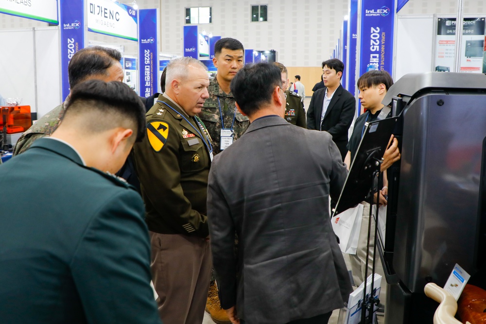 Maj.  General Charles Lombardo Attends InLex in Daejeon, South Korea.