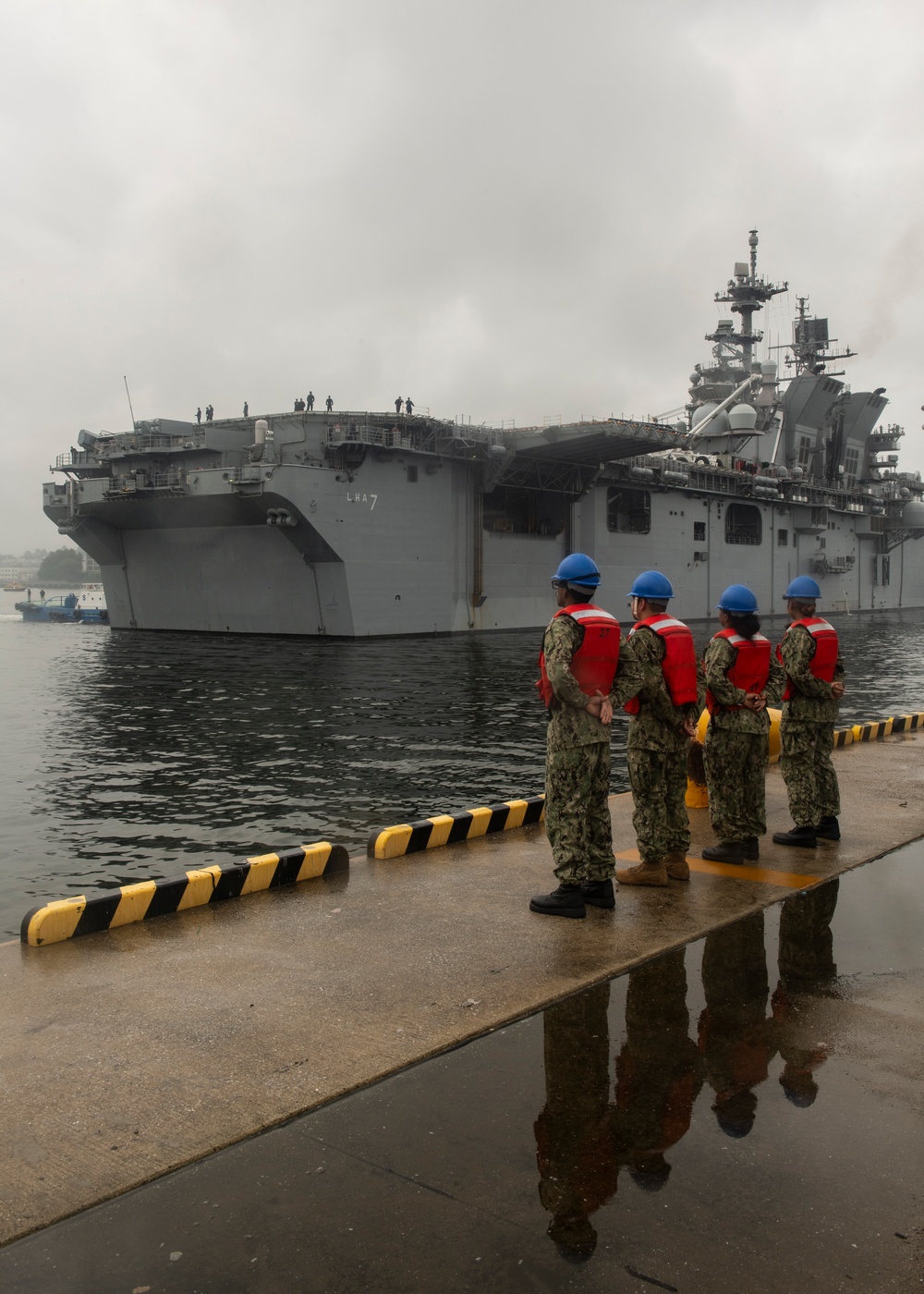 USS Tripoli (LHA 7) Arrives at CFAS