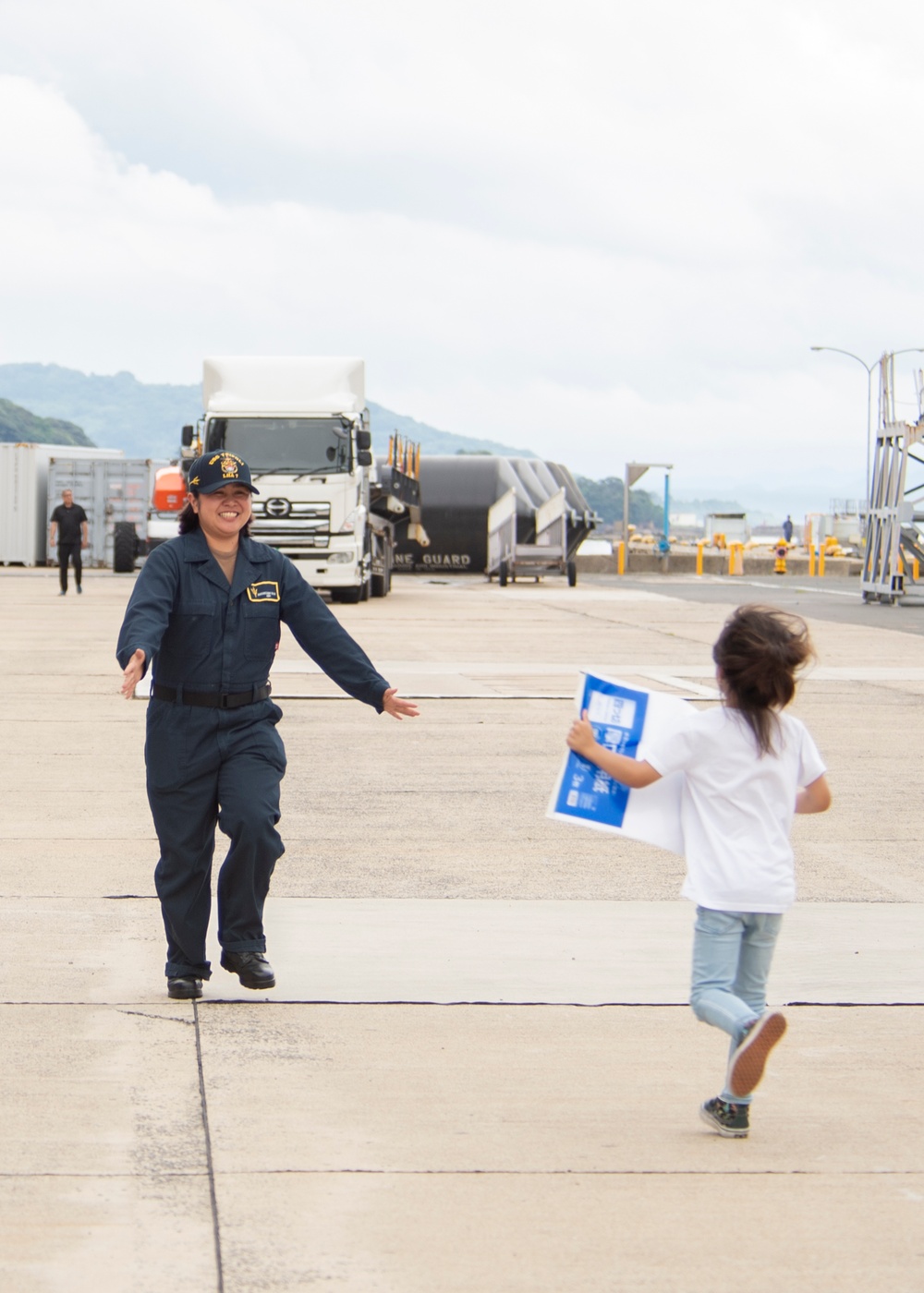 USS Tripoli (LHA 7) Arrives at CFAS