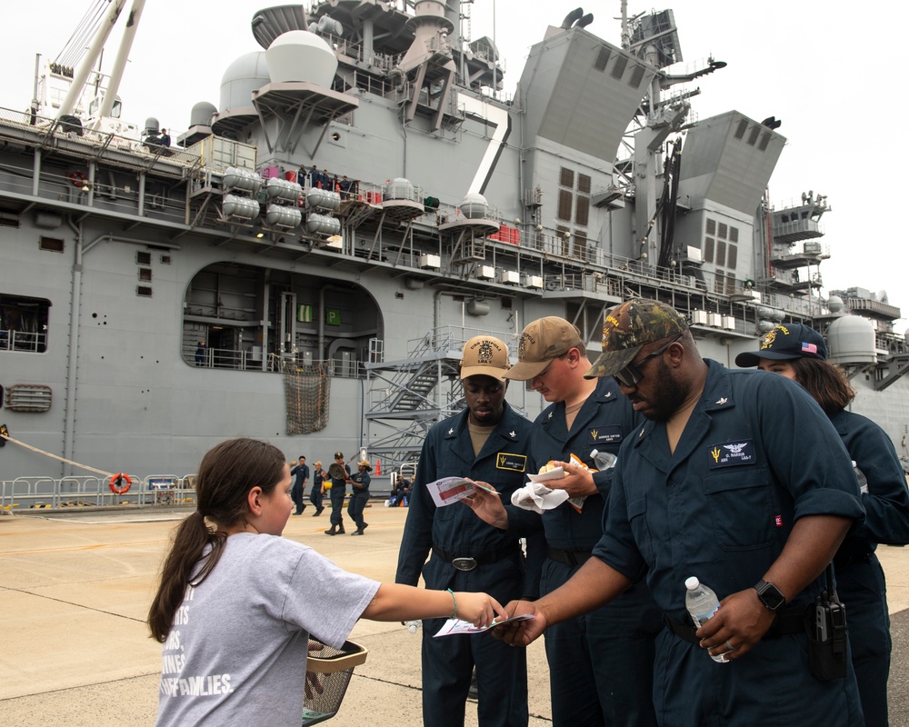 USS Tripoli (LHA 7) Arrives at CFAS