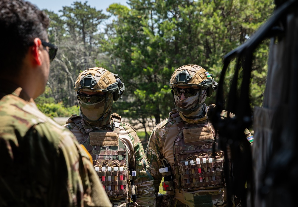 Regional Cooperation 25 UH-60 familiarization
