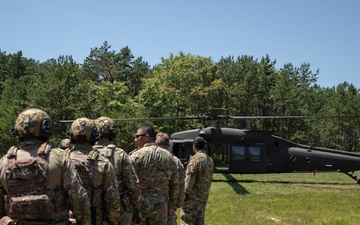 Regional Cooperation 25 UH-60 familiarization