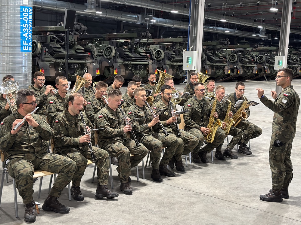AFSBn-Poland changes leadership at the Army’s newest, most modern APS worksite