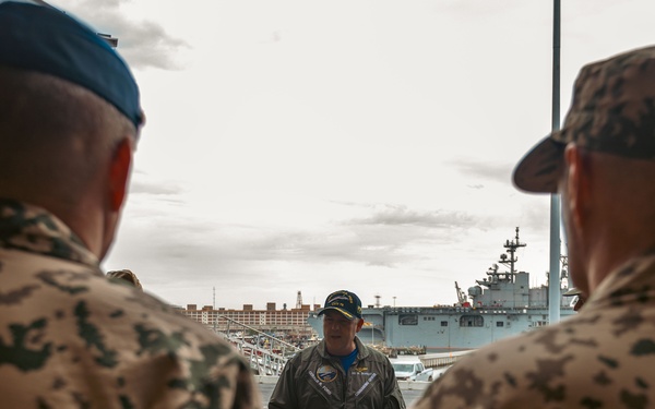 Finnish Defence Force Visits Ford