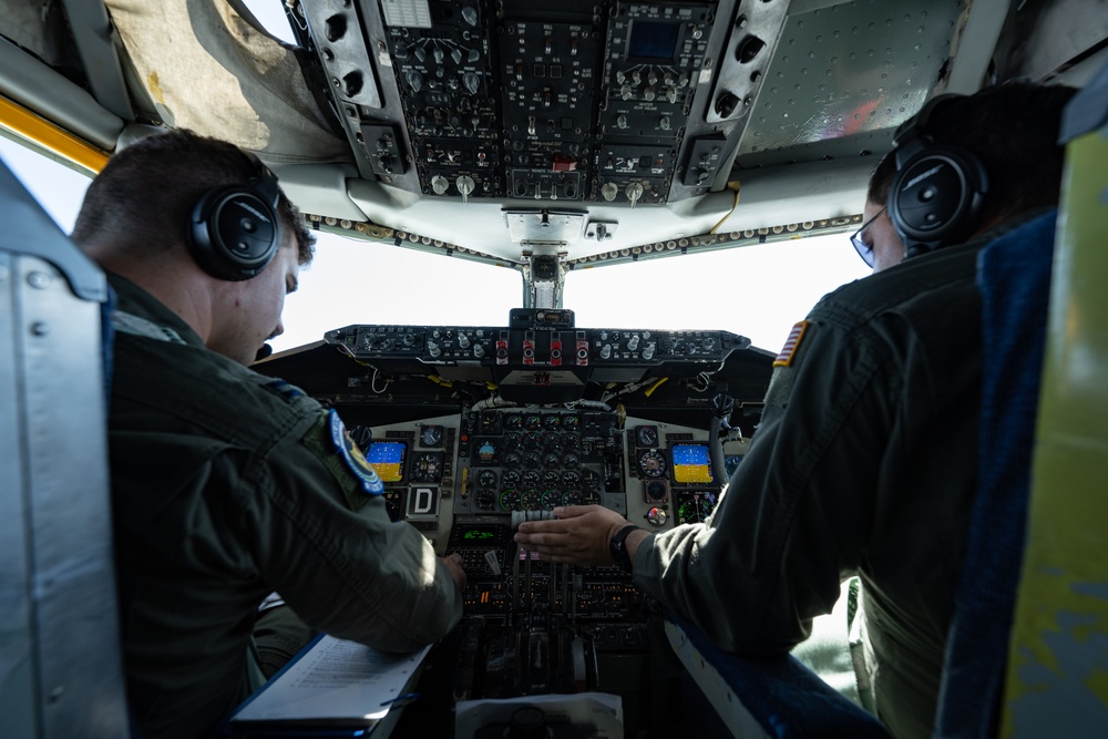 Atlantic Trident 25: 100th ARW refuels Finnish Air Force F/A-18s