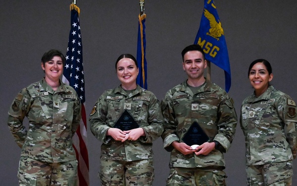 MSG award winners named