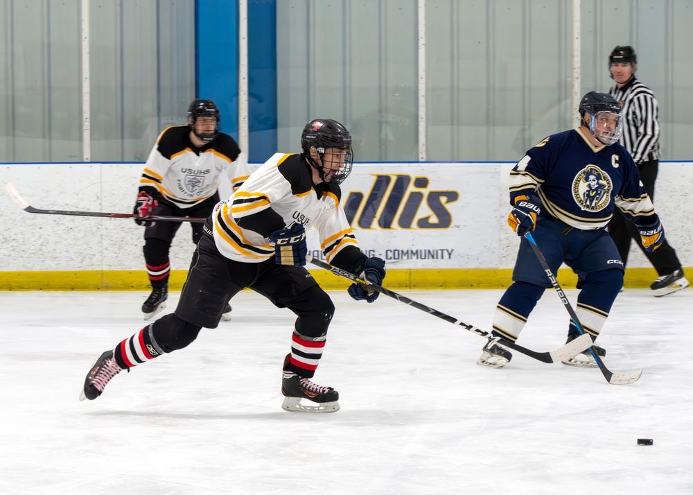 USU Fighting Docs Win Hockey Championship