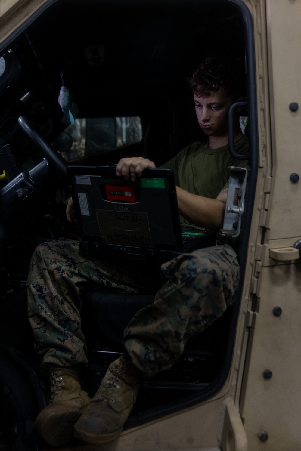 22nd MEU (SOC)| Vehicle Maintenance
