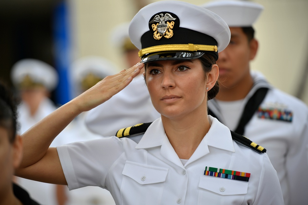 Navy Medicine Readiness and Training Unit Port Hueneme conducts Change of Charge