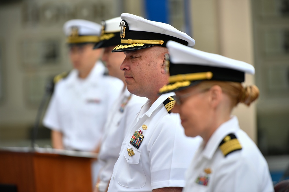 Navy Medicine Readiness and Training Unit Port Hueneme conducts Change of Charge
