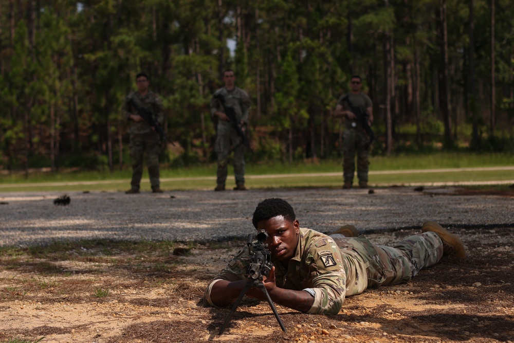XVIII Airborne Corps Soldiers Enhance Lethality With Machine Gun Training
