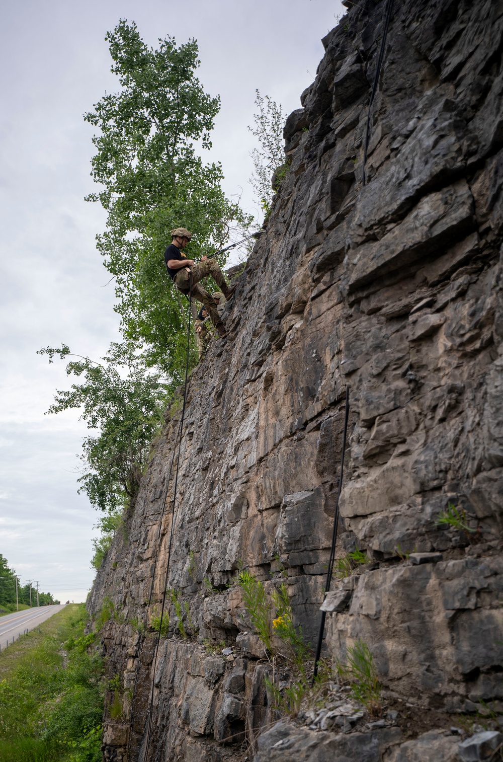 Climb to Glory: Soldiers Take to the Cliffs at Mountain Fest 2025