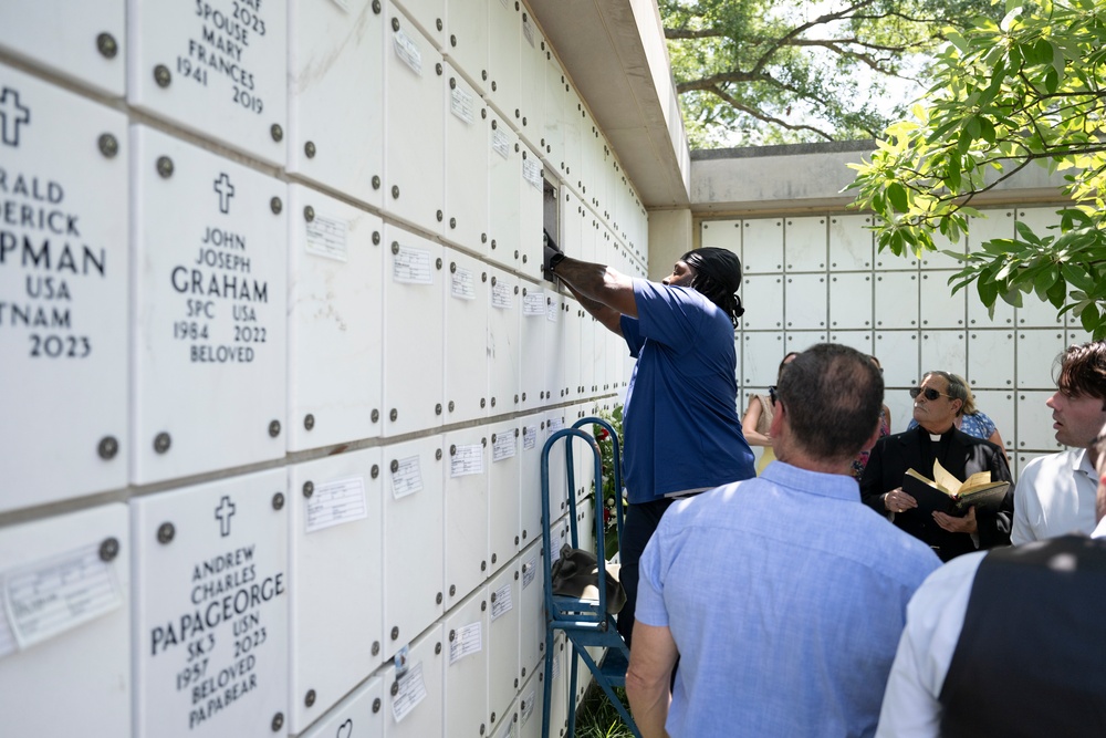 Military Funeral Honors are Conducted for U.S. Navy Signalman 3rd Class Carl Felton