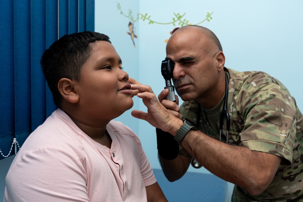 AMISTAD 2025: AFSOUTH, AFRC support community health event in El Salvador