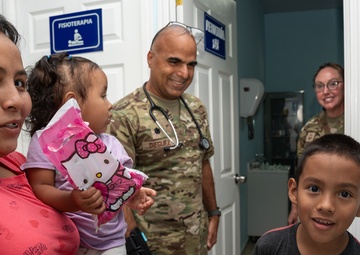 AFSOUTH Supports Community Healthcare Event in El Salvador