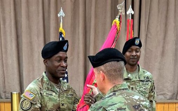 Perkins assumes command at MCAAP