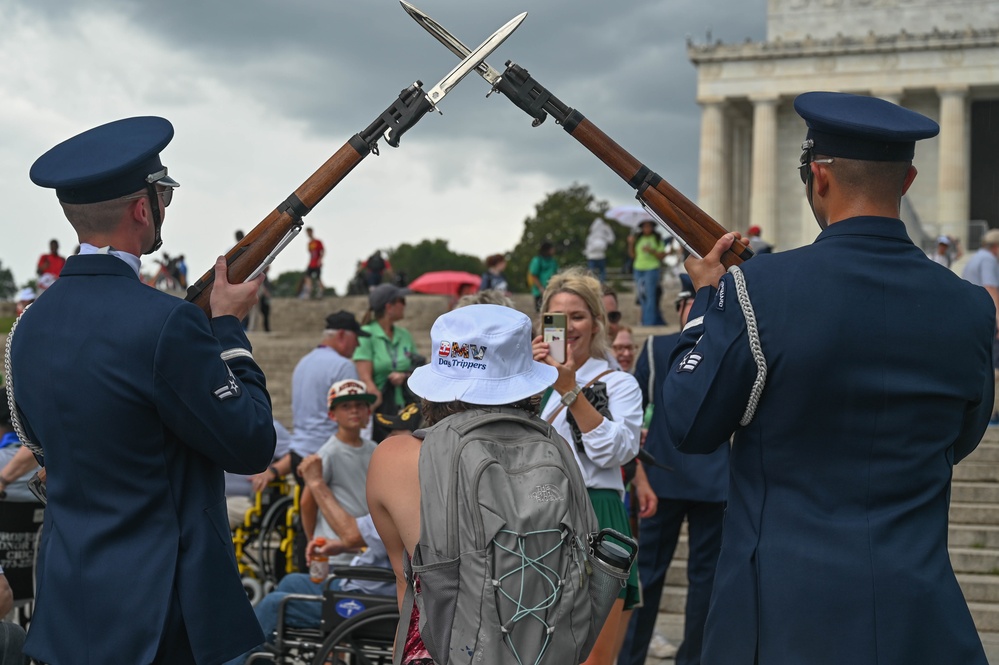 USAF Honor Guard Drill Team performs for Honor Flight Chicago veterans