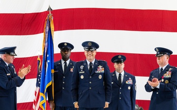 375th Air Mobility Wing welcomes new commander, command chief